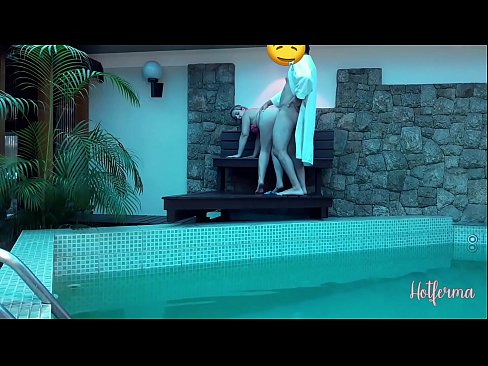 ❤️ Chef inviterer stuepige til poolen, men kunne ikke modstå en hot ❤️ Skøn porno at da.centr-klassiki.ru ❌️